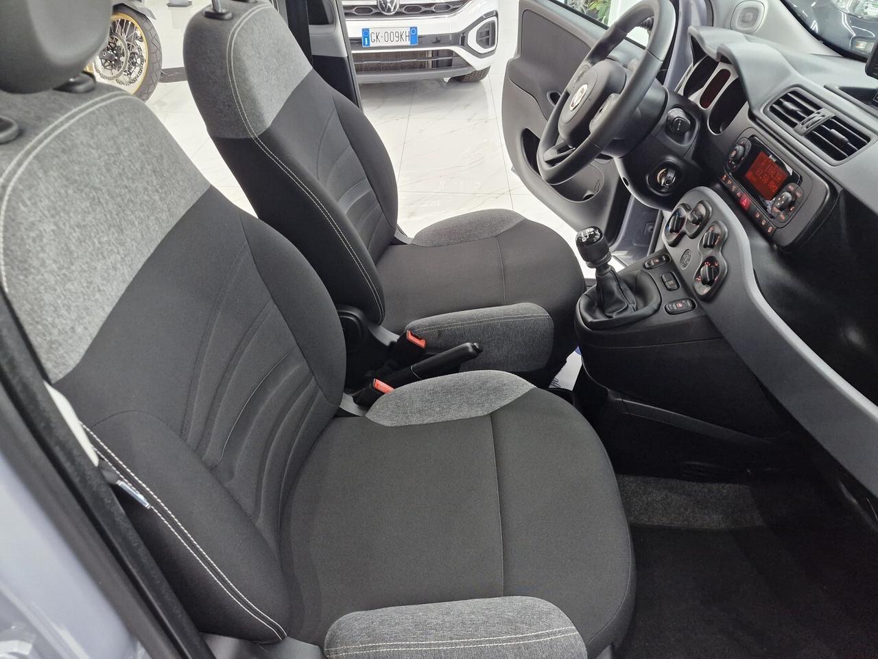 FIAT PANDA 1.0 FireFLY S&S Hybrid Full Optional