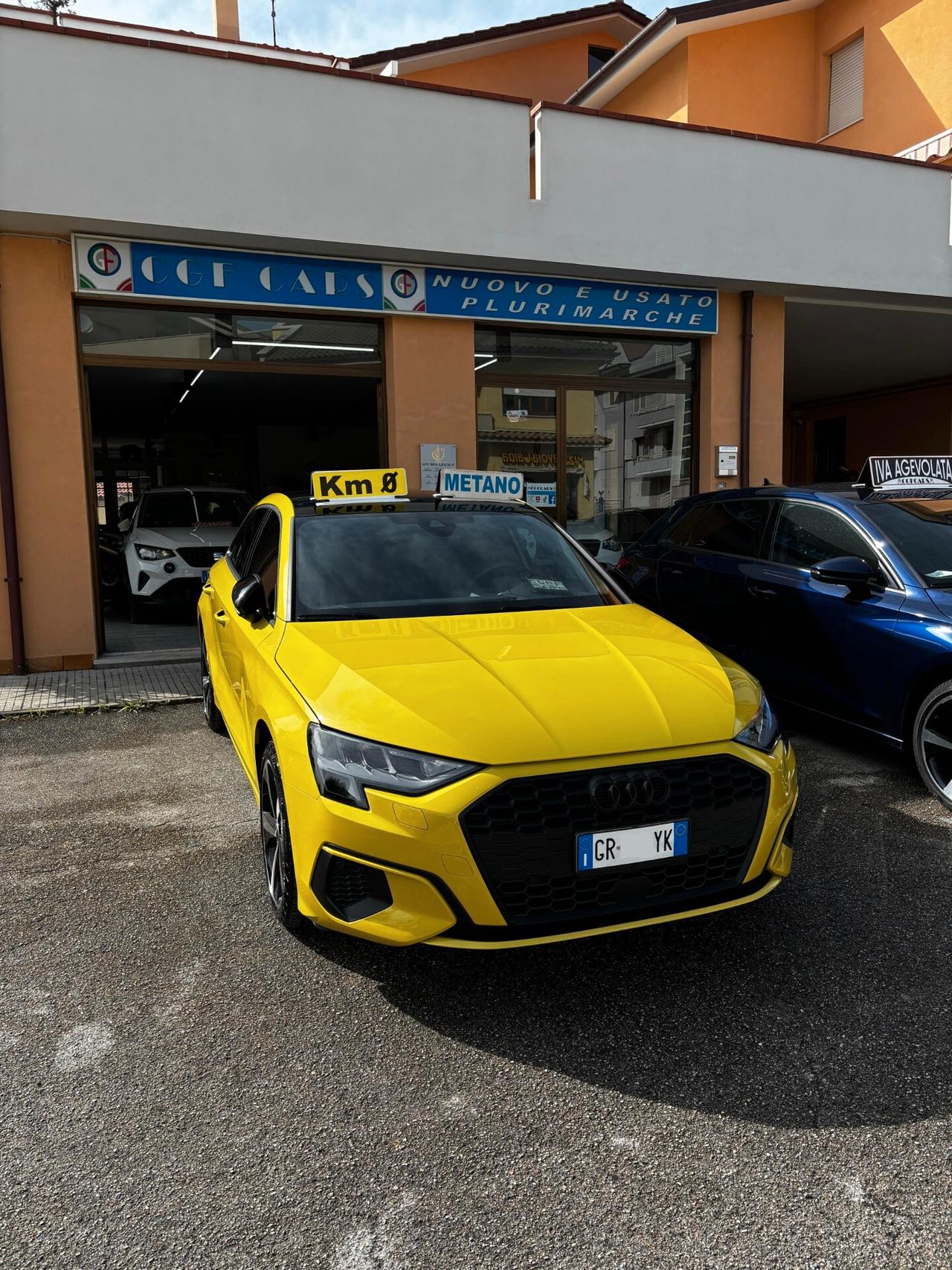 Audi A3 SPB 30 g-tron S tronic S line edition NUOVA GIALLO PITONE