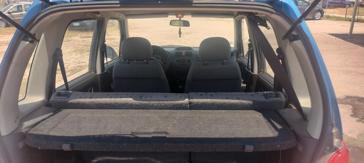Opel Agila 1.0 12V Club