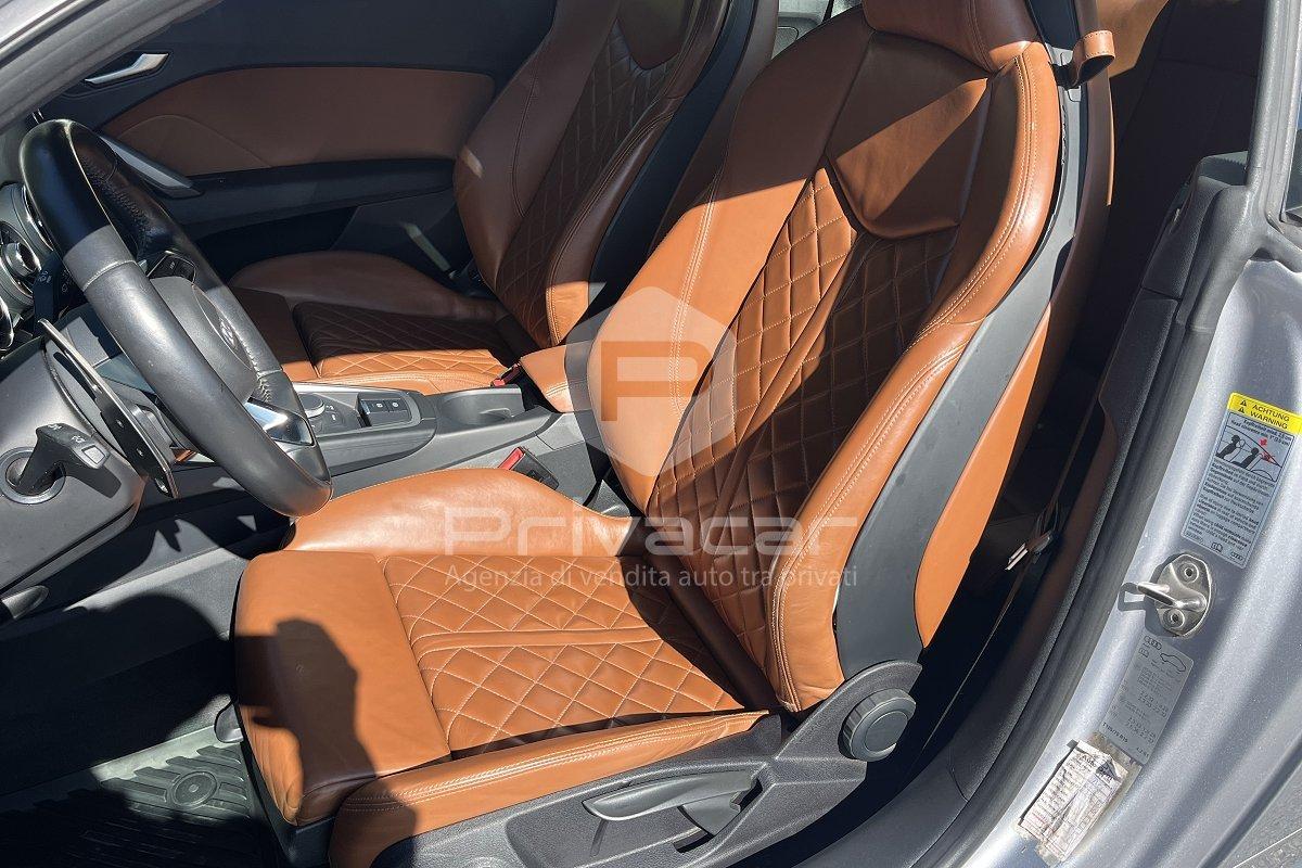 AUDI TT Coupé 2.0 TFSI quattro S tronic