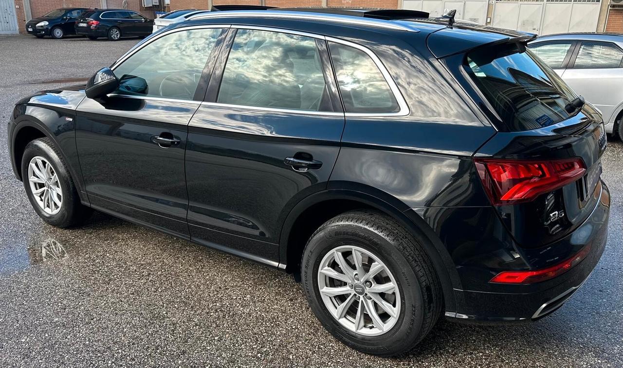 Audi Q5 40 TDI quattro S tronic line plus TETTO APRIBILE INTERNO PELLE MISTO ALCANTARA
