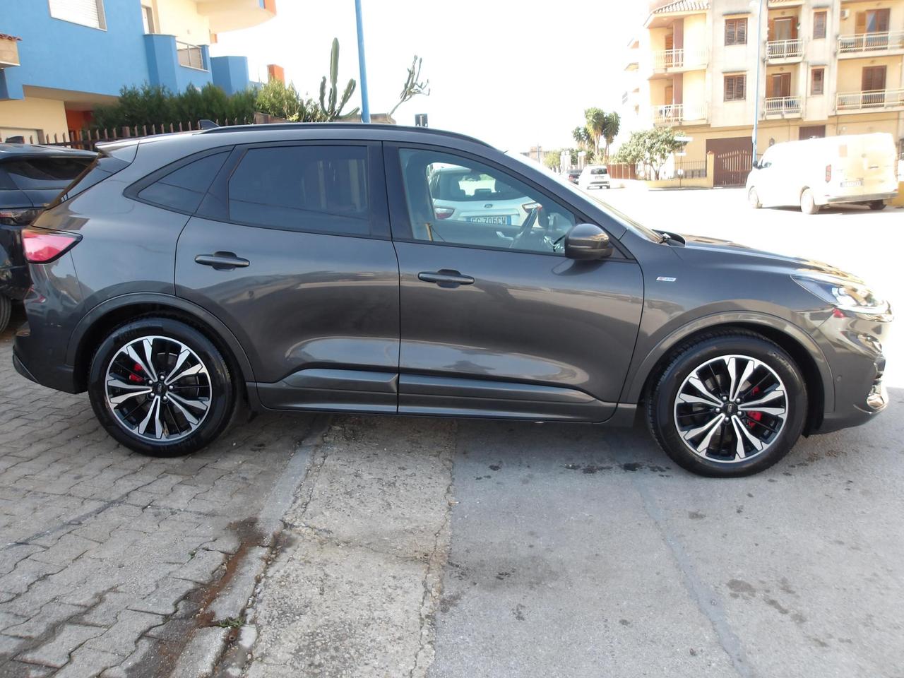 Ford Kuga 1.5 ecoblue ST-Line 2wd 120cv auto