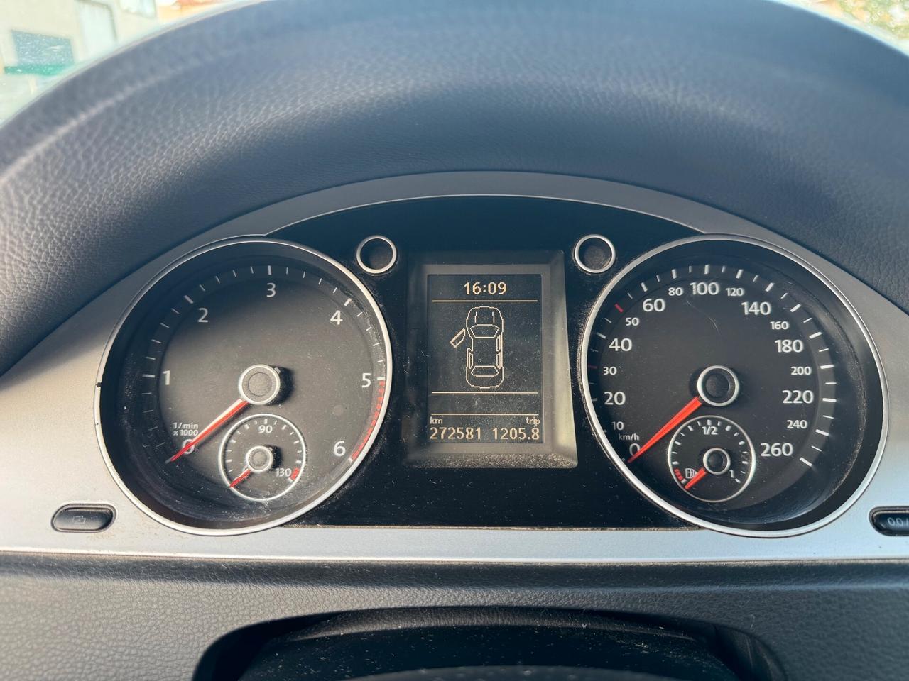 Volkswagen Passat 2.0 TDI Highline DSG Euro5