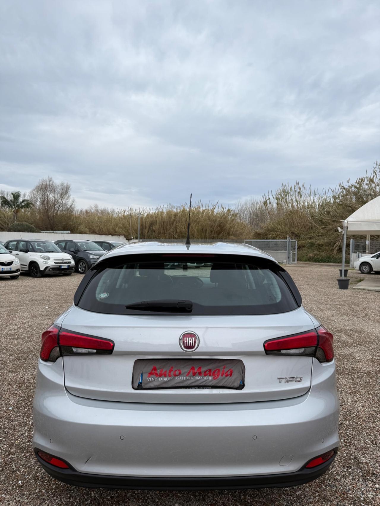Fiat Tipo 1.6 Mjt S&S 5 porte Easy