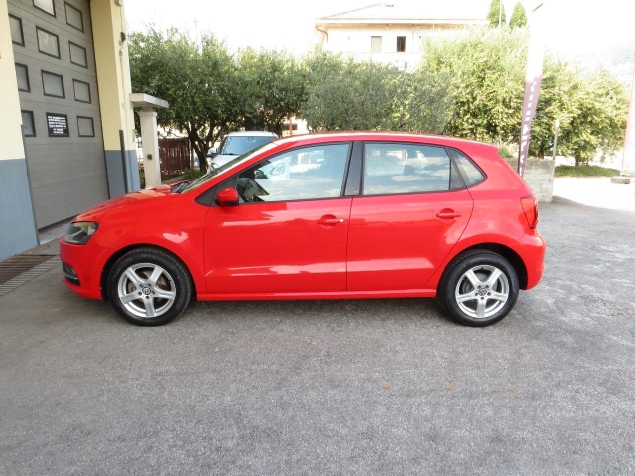 Volkswagen Polo 5p 1.0 Comfortline 75cv. sensori ant/post-bluetooth