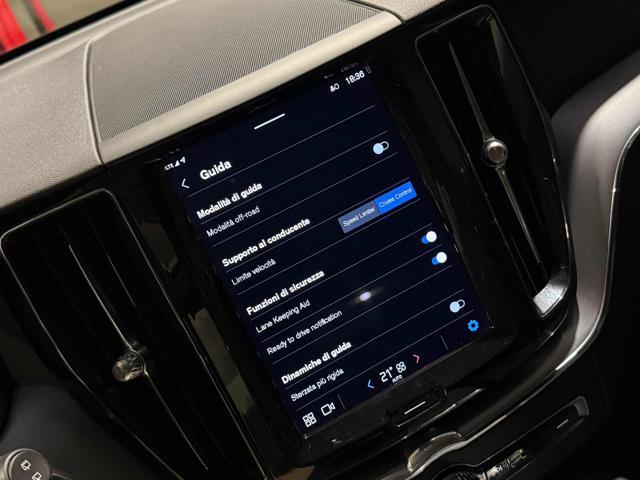 VOLVO XC60 B4 (d) Geartronic Momentum Pro