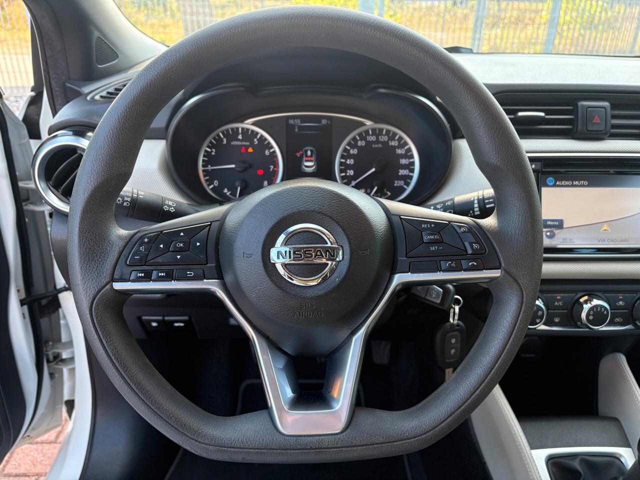 Nissan Micra 1.0L 12V 5 porte Business