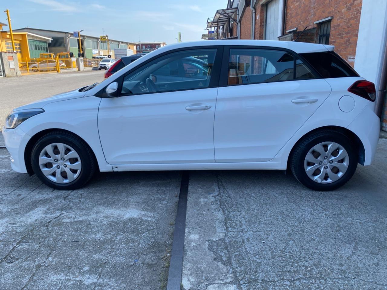 Hyundai i20 1.2 5 porte Classic