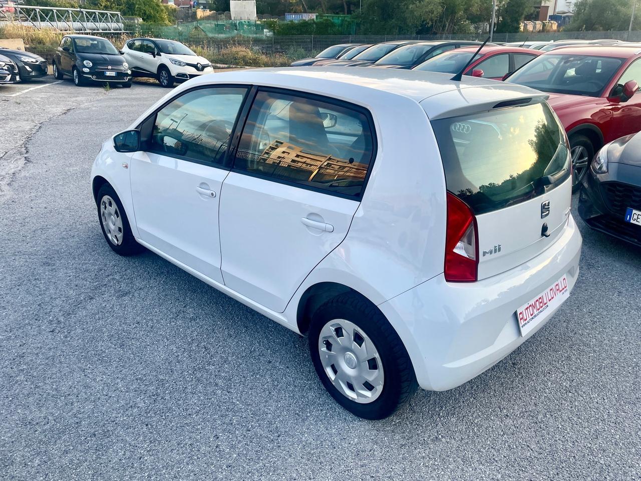 Seat Mii 1.0 68 CV 5 porte Chic Ecofuel
