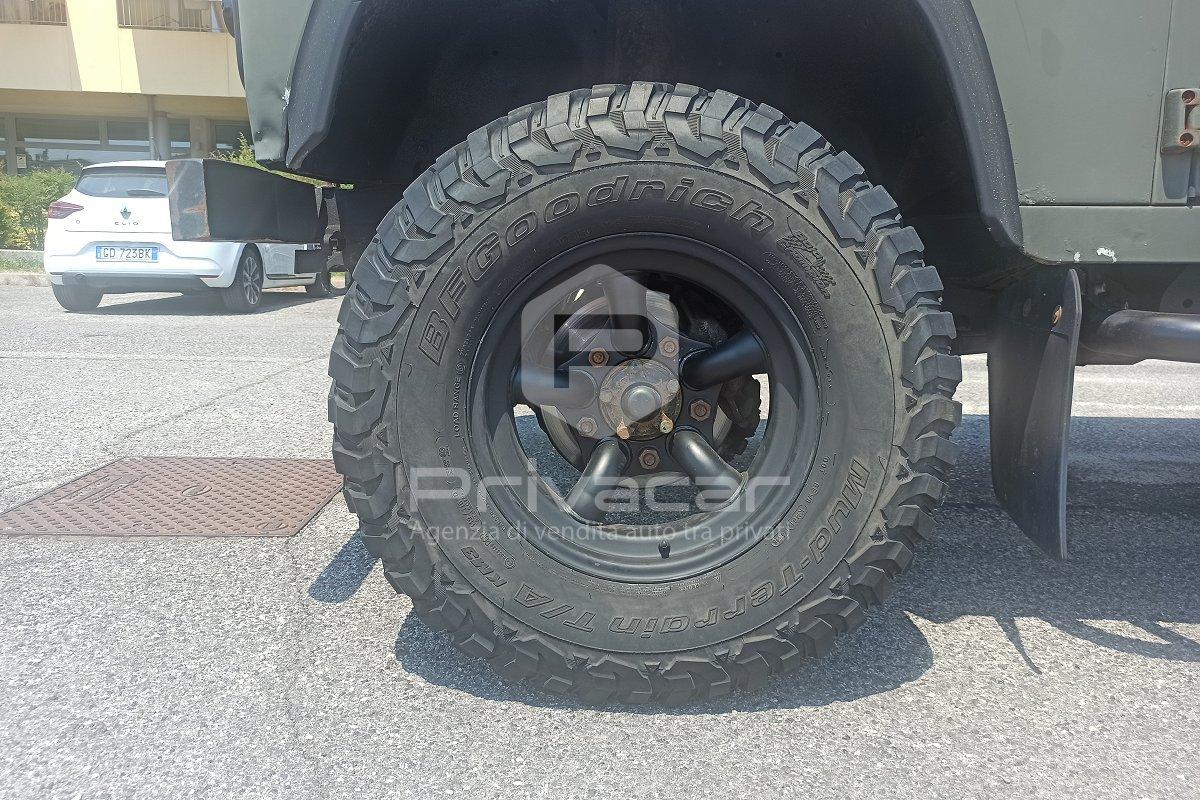 LAND ROVER Defender 90 2.5 Tdi Hard-top