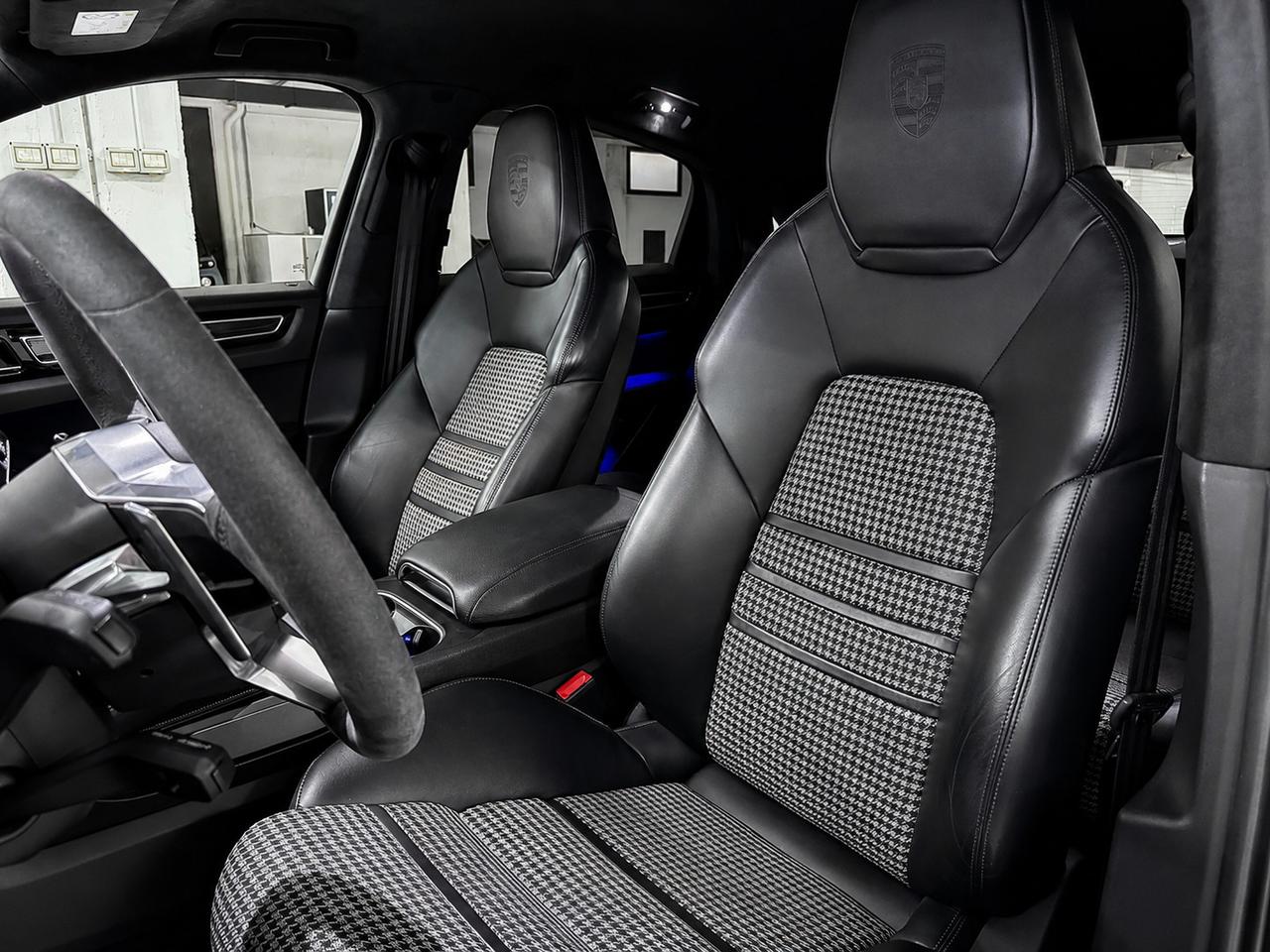 Porsche Cayenne Coupe 3.0 e-hybrid tiptronic