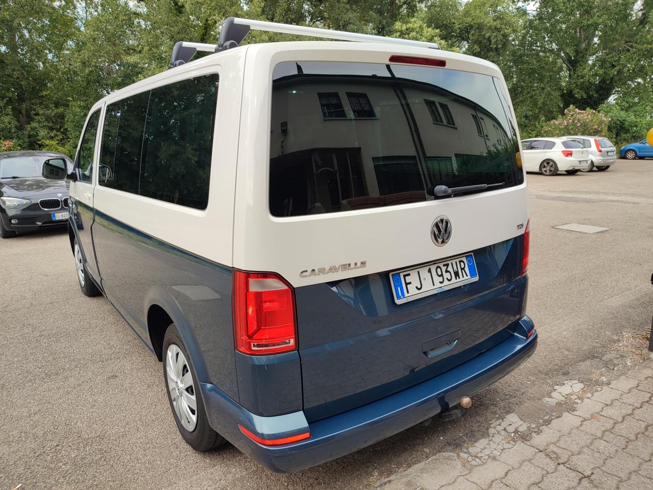 VOLKSWAGEN CARAVELLE 2017 DIESEL EURO6B 6POSTI GANCIO TRAINO