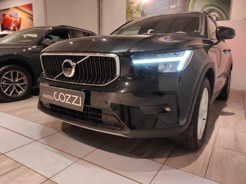 VOLVO XC40 (2017-->) - XC40 B3 automatico Core