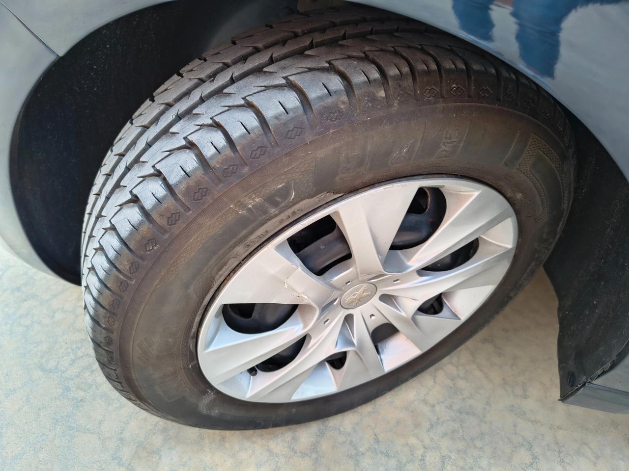 Peugeot 208 1.0 VTi 68 CV 5p. Access