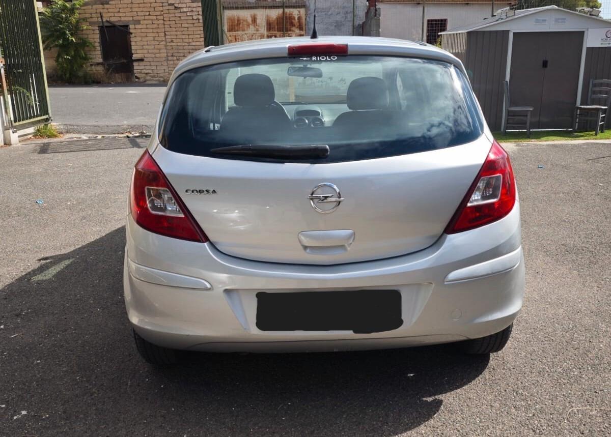 Opel Corsa 1.2 Edition
