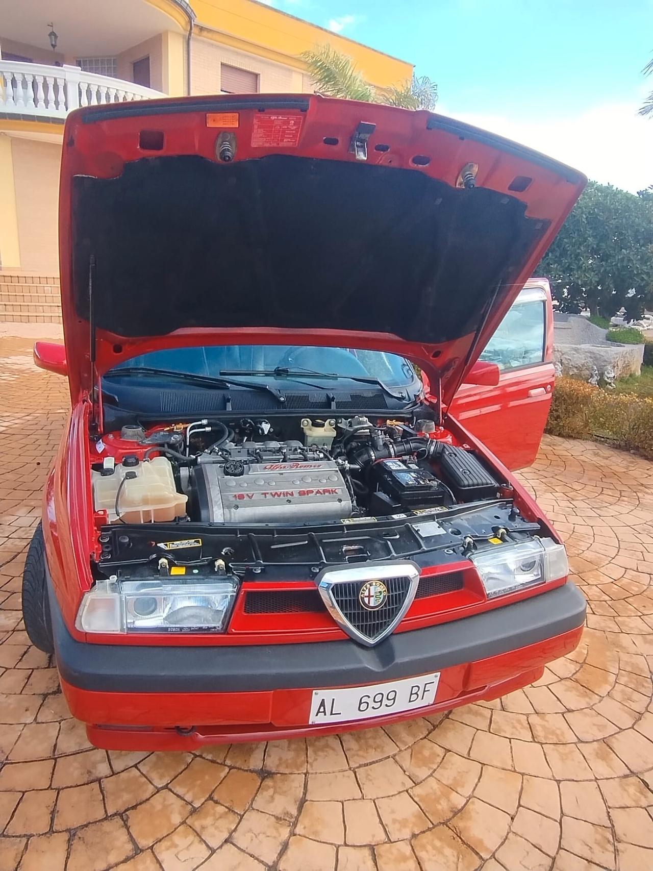 Alfa Romeo 155 2.0i Twin Spark 16V cat Super