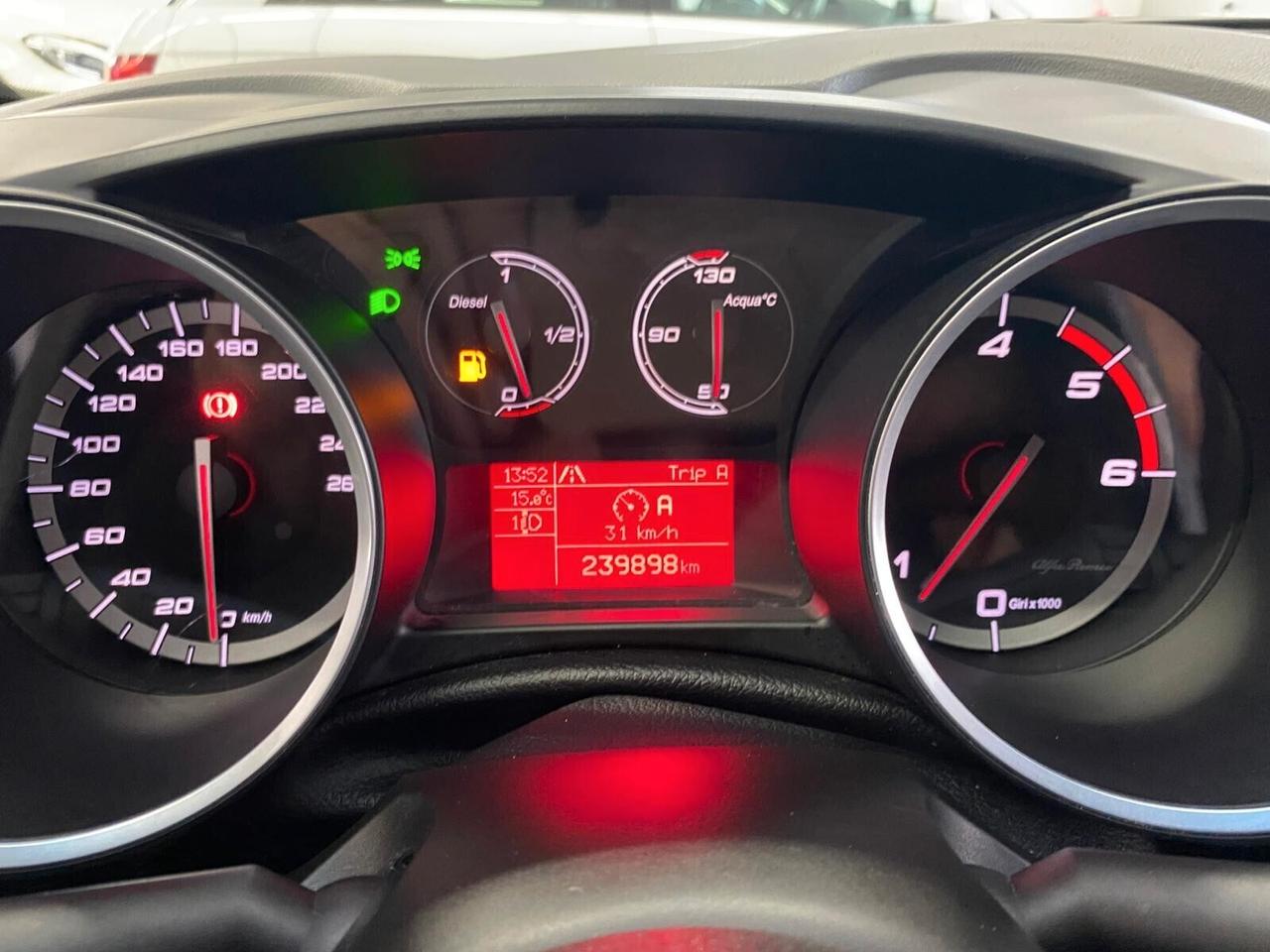 Alfa Romeo Giulietta 1.6 JTDm-2 105 CV Distinctive