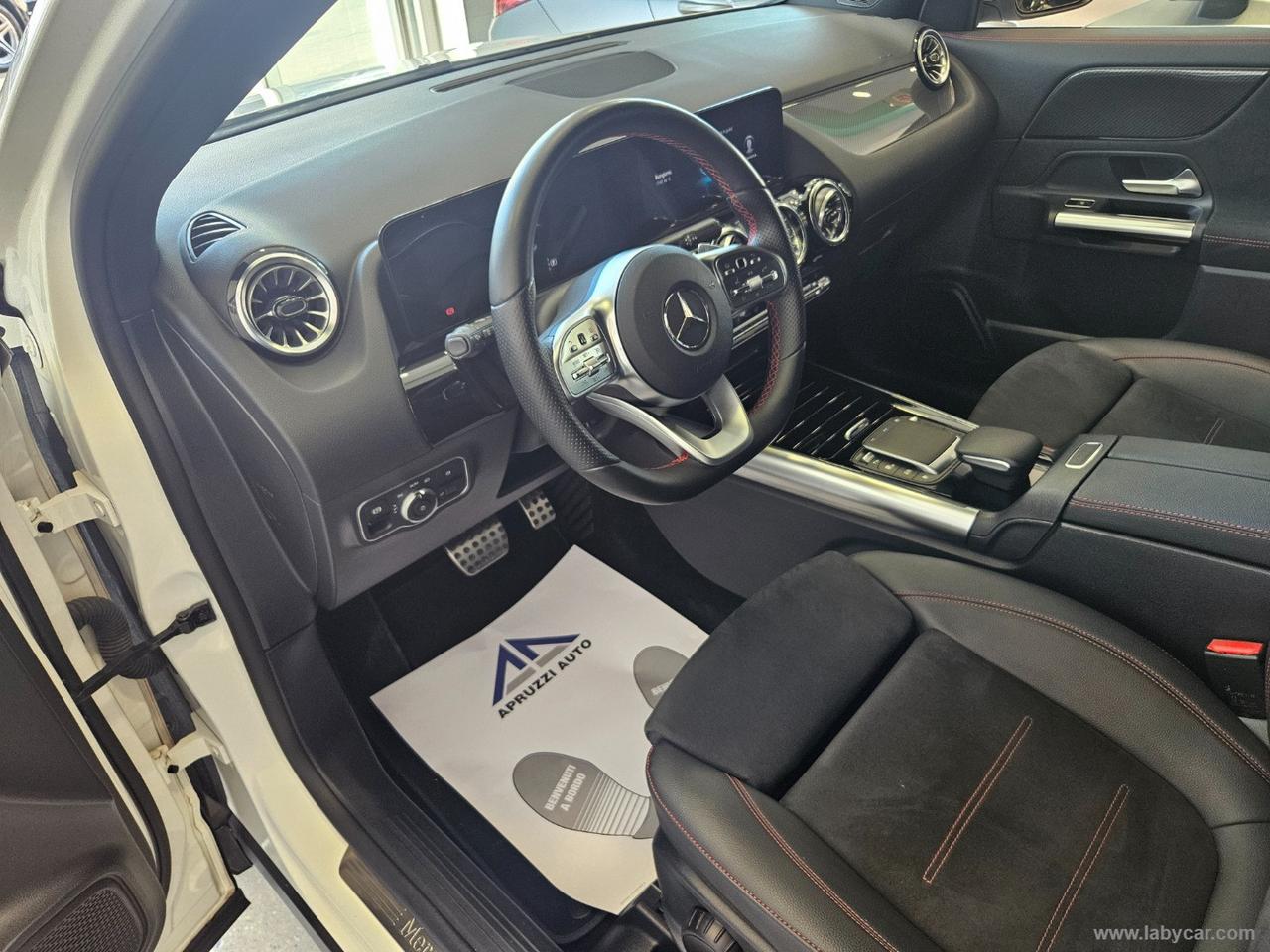 MERCEDES-BENZ GLA 180 d Automatic Premium