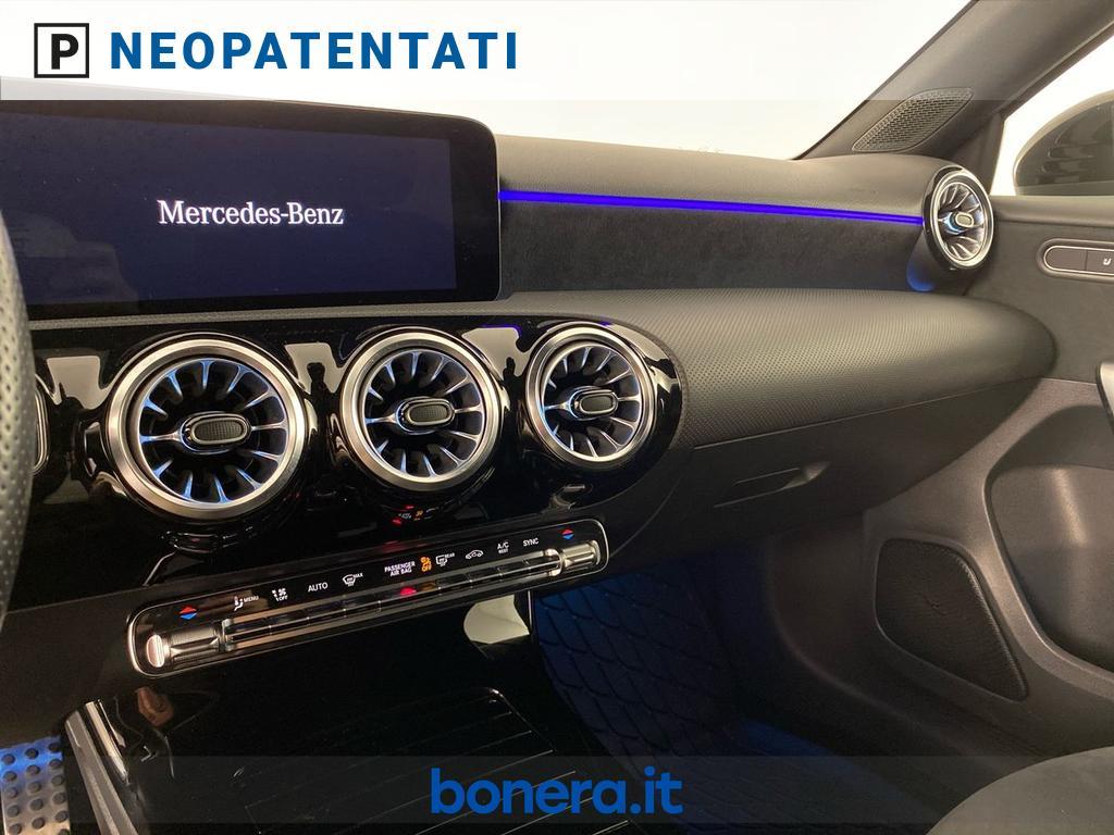 Mercedes Classe A 180 180 D Advanced Plus AMG Line 8G-DCT