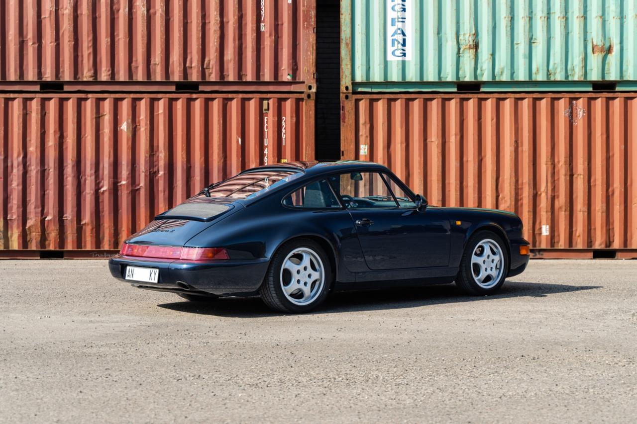 Porsche 911 Carrera 2 - 1991