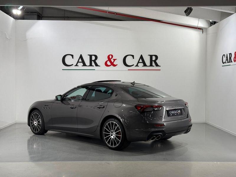 Maserati Ghibli V6 430 CV AWD Modena Ultima