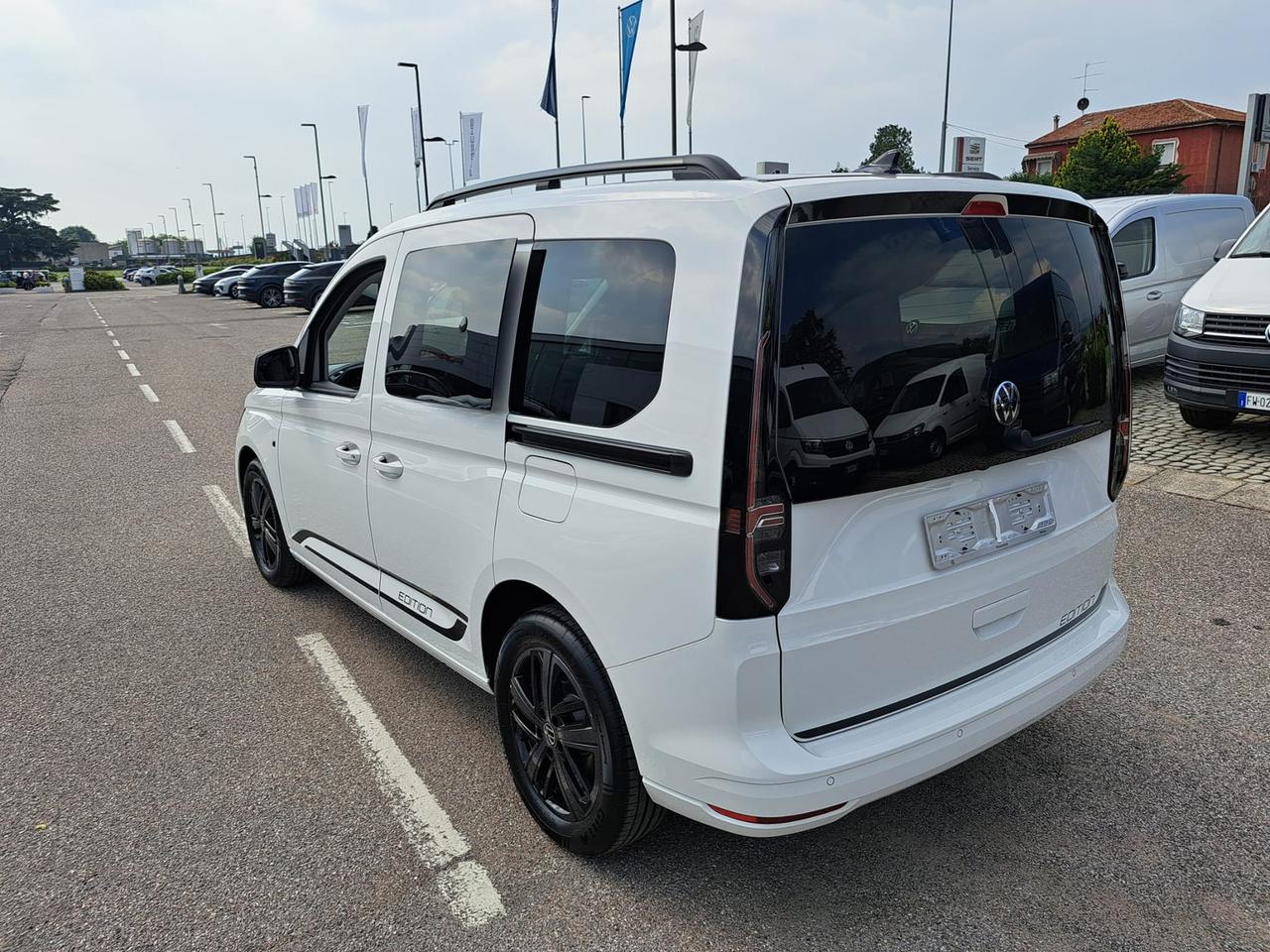 Volkswagen Caddy 2.0 tdi scr 122cv edition dsg7