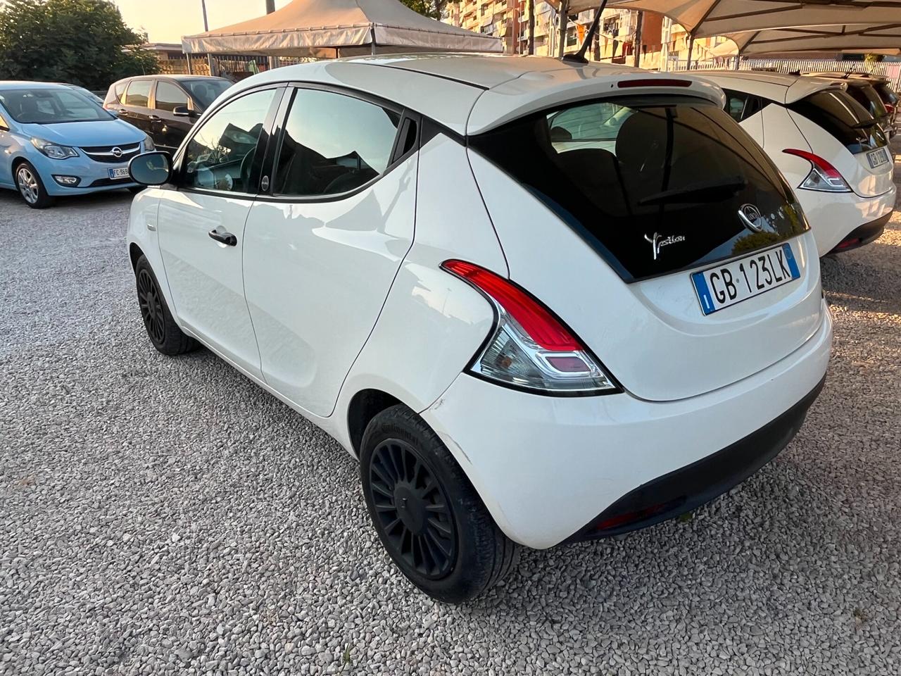 Lancia Ypsilon 1.0 IBRIDA-BENZINA 12000 KM CERTIFICATI 2020