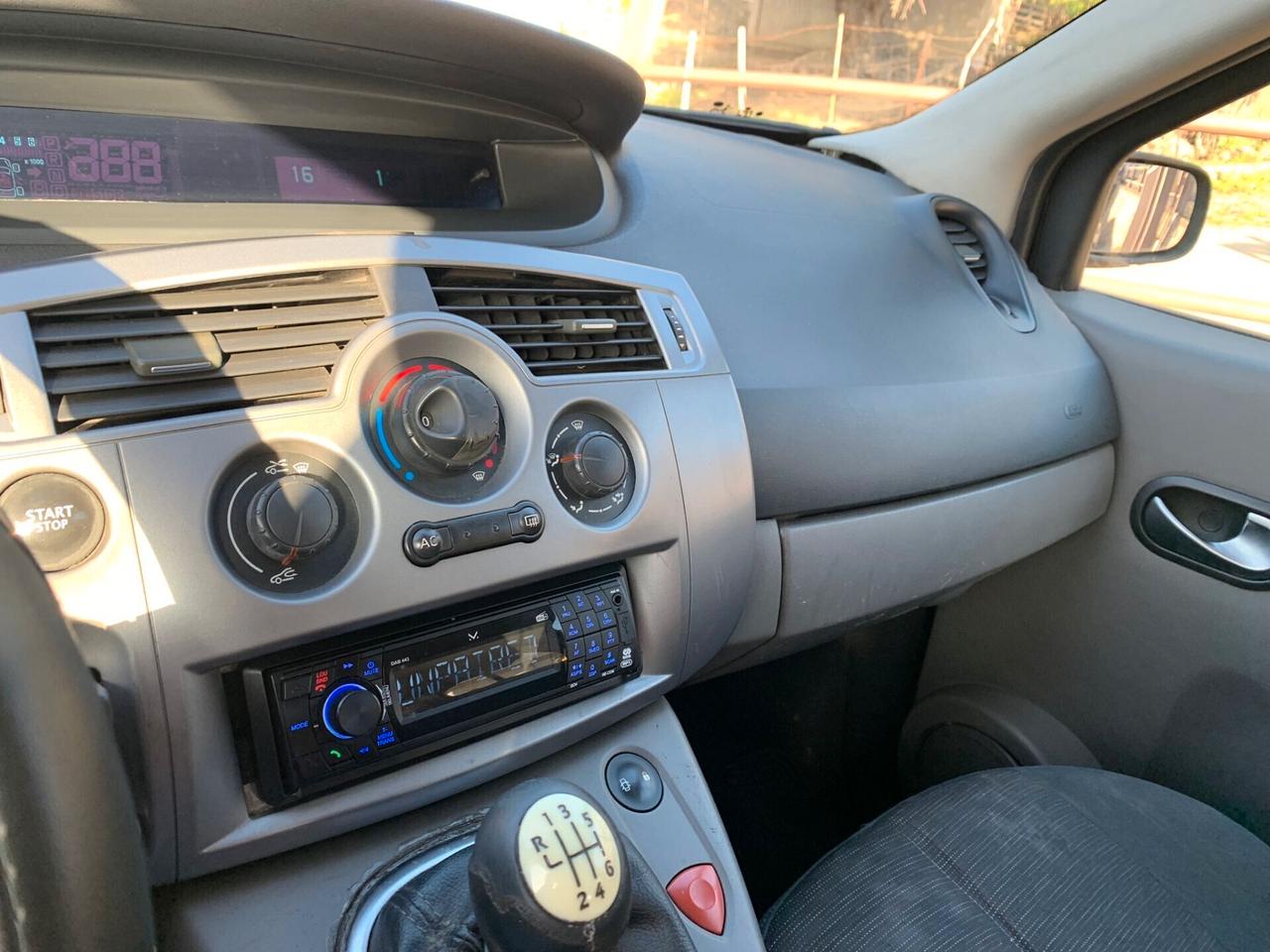 Renault Megane Mégane 1.5 dCi/105CV Gran Confort Van