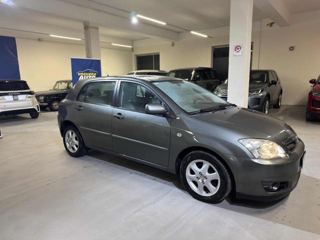 TOYOTA Corolla 2.0 16V D-4D 5 porte Sol ESP