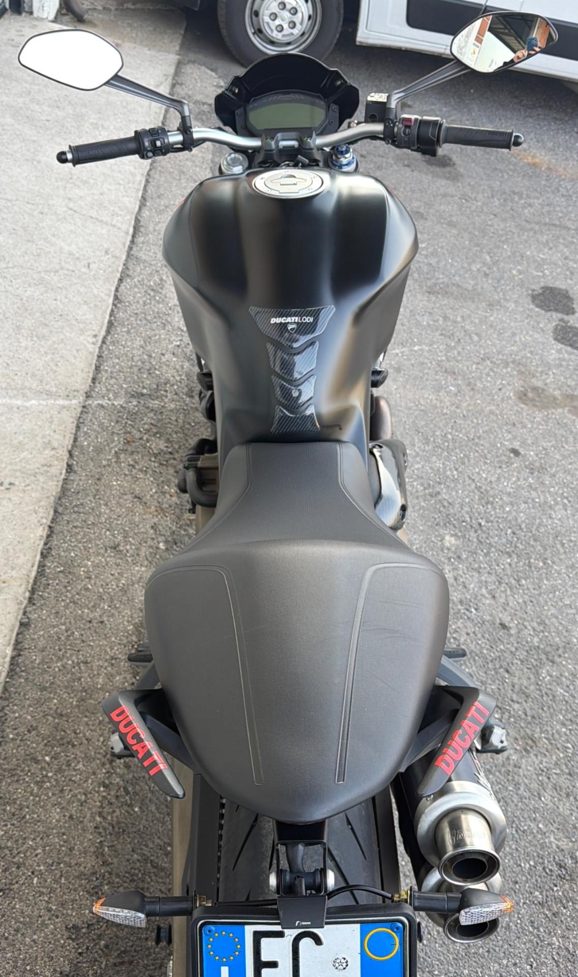 Ducati Monster 821