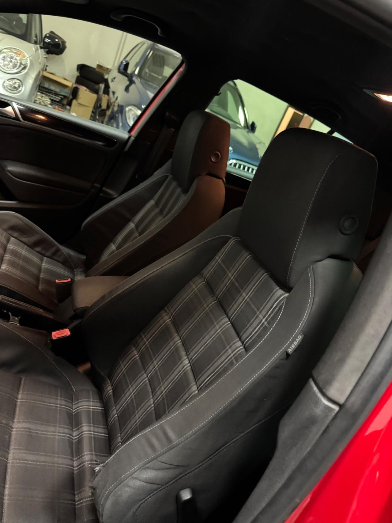 Volkswagen Golf 2.0 TDI 170CV DPF DSG 5p. GTD