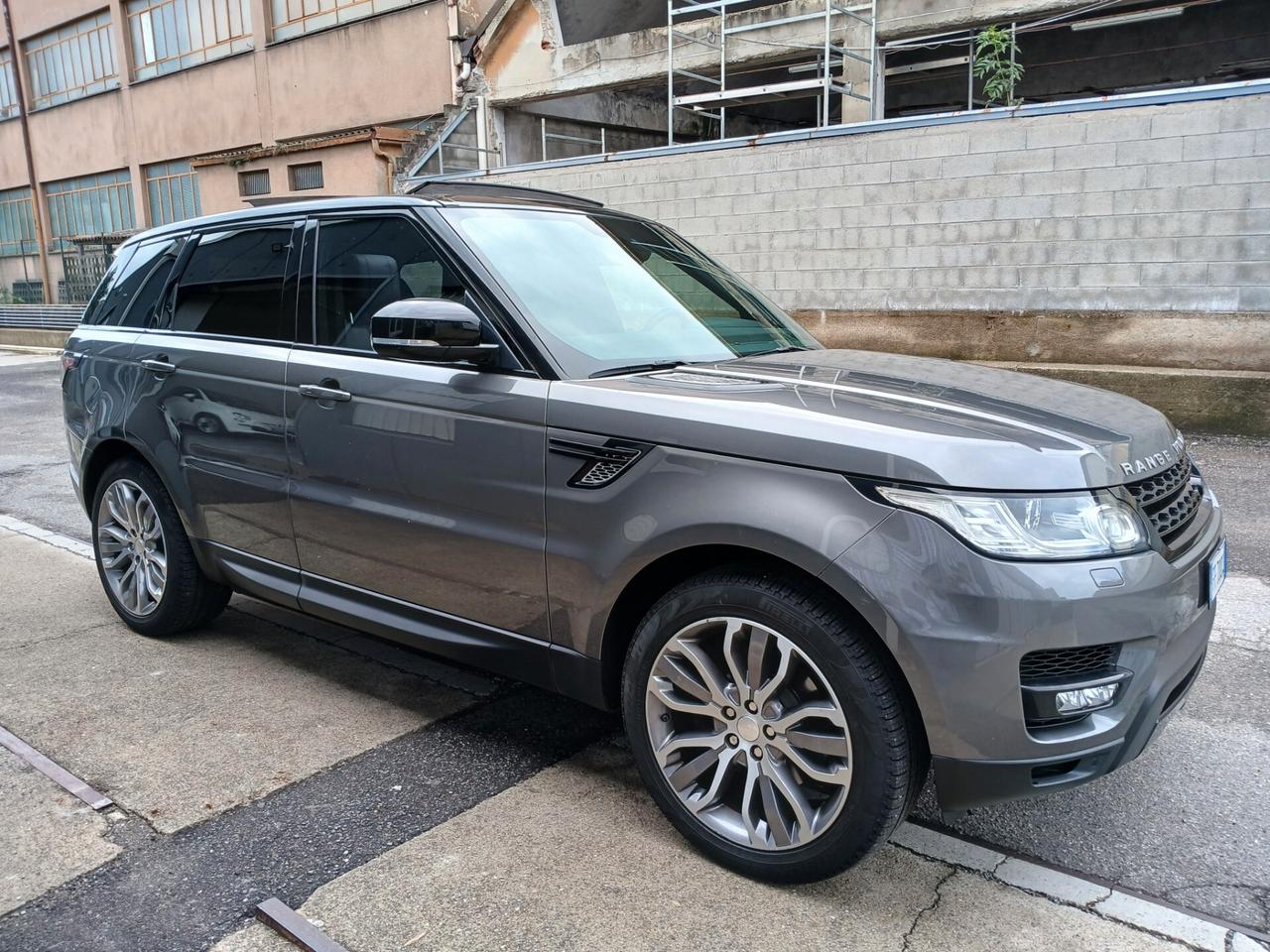 Range Rover Sport 3.0 TDV6 HSE*EURO5B*FULL OPTIONAL