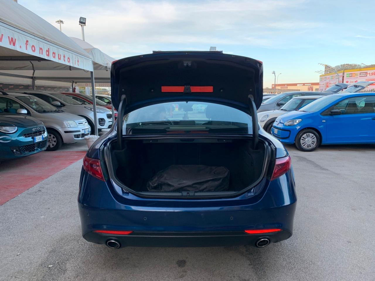 Alfa Romeo Giulia 2.2 Turbodiesel 180 CV Business Sport