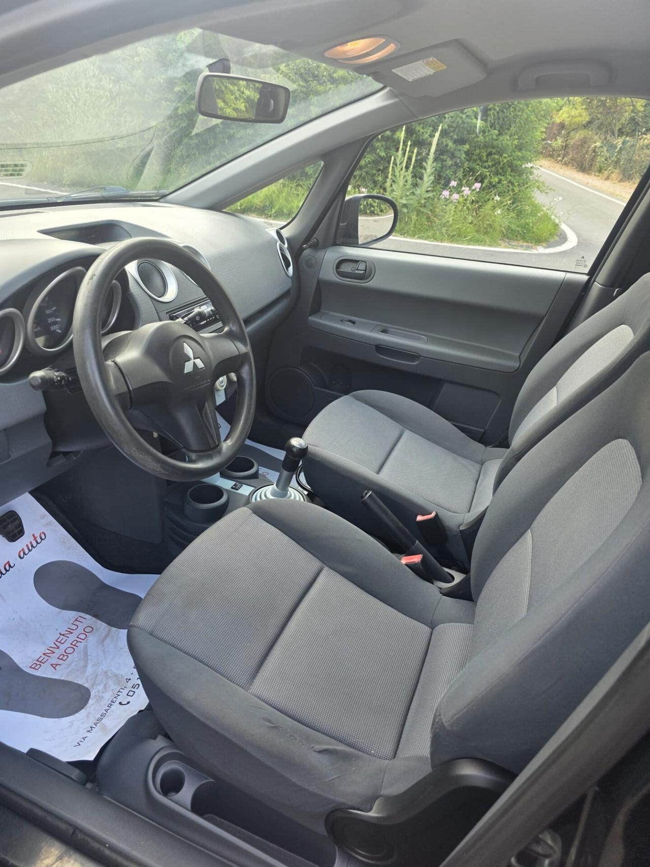 Mitsubishi Colt sportychrome GPL/ benzina neopatentati