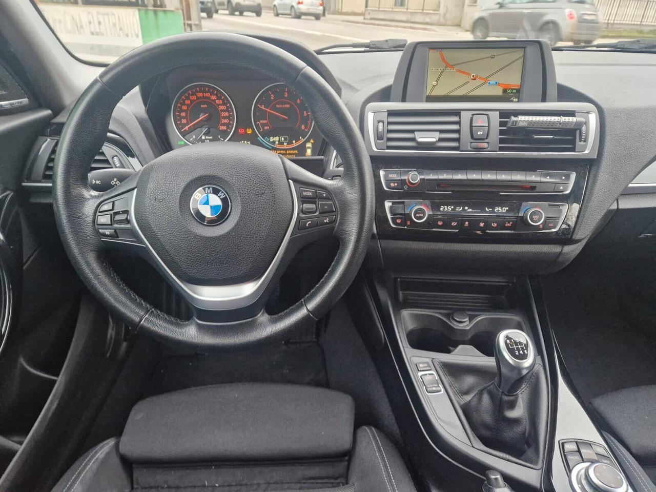 Bmw 116 116d 5p. Sport