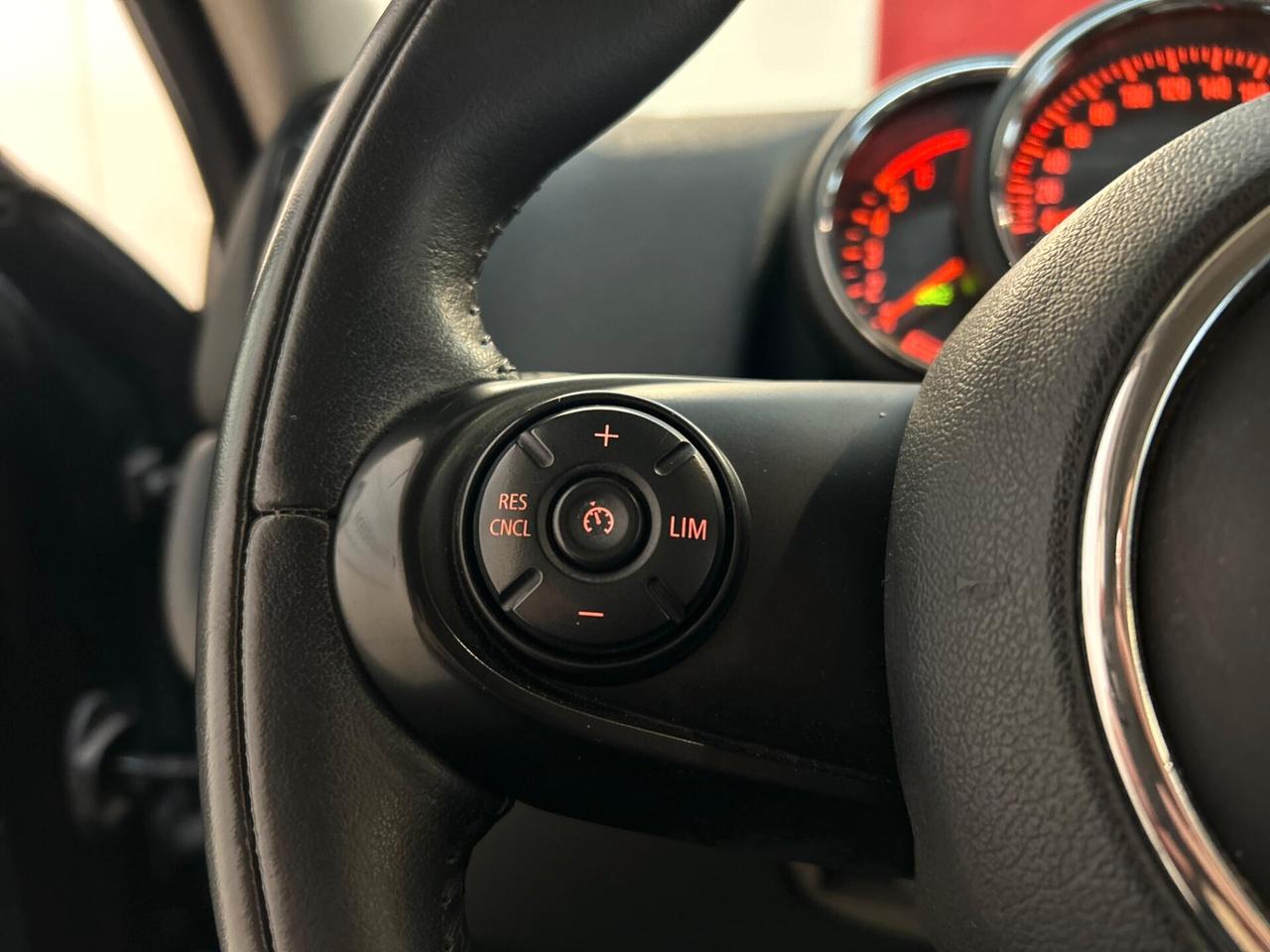 Mini Cooper D Countryman Hype Business 2.0 all4 c.auto-LEGGI SOTTO