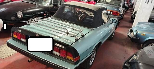 Alfa Romeo Spider 2000