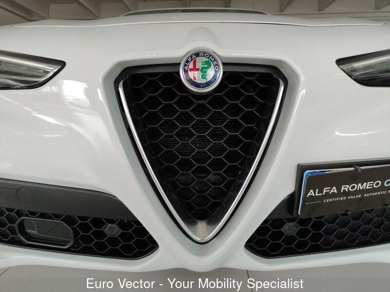 Alfa Romeo Stelvio 2.2 Turbodiesel 180 CV AT8 Executive