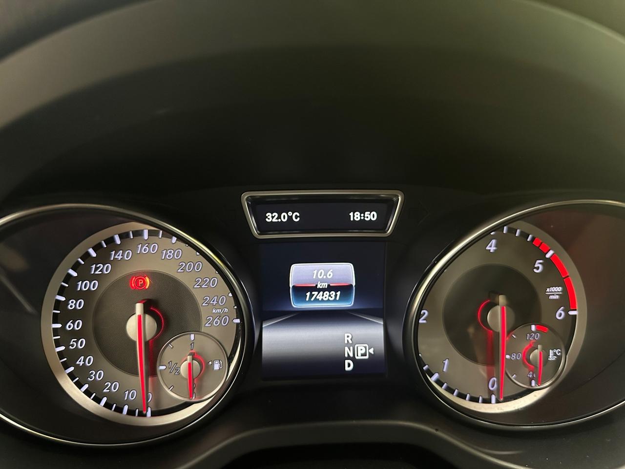Mercedes-benz CLA 220 d 4Matic Automatic Premium
