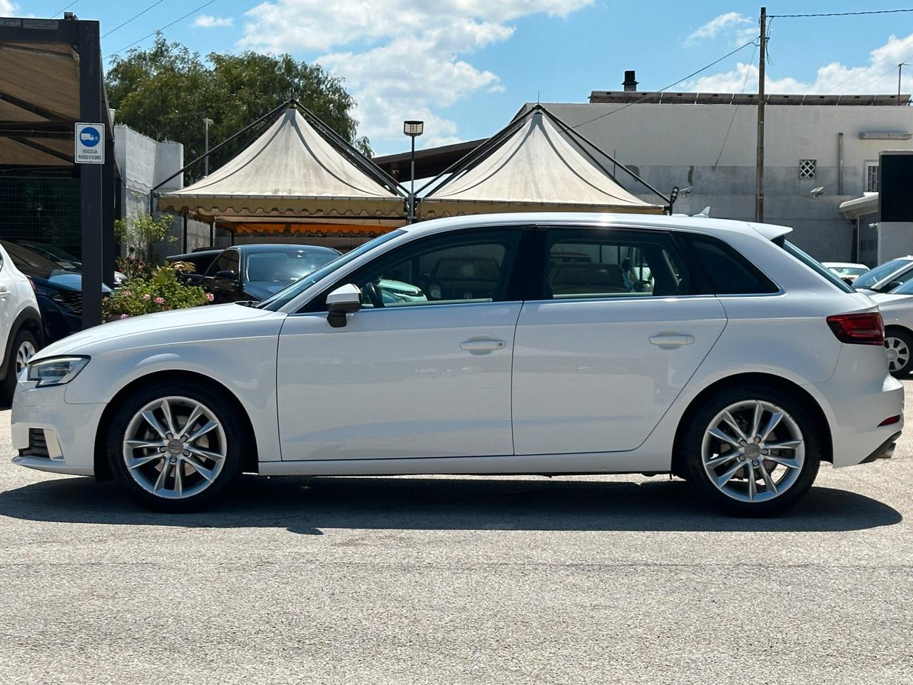 AUDI A3 Sportback 1.6 TDI 110 CV Design