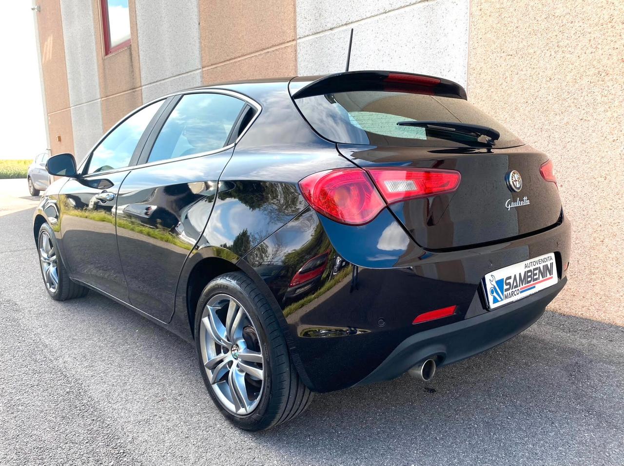 Alfa Romeo Giulietta 1.6 JTDm-2 120 CV Distinctive