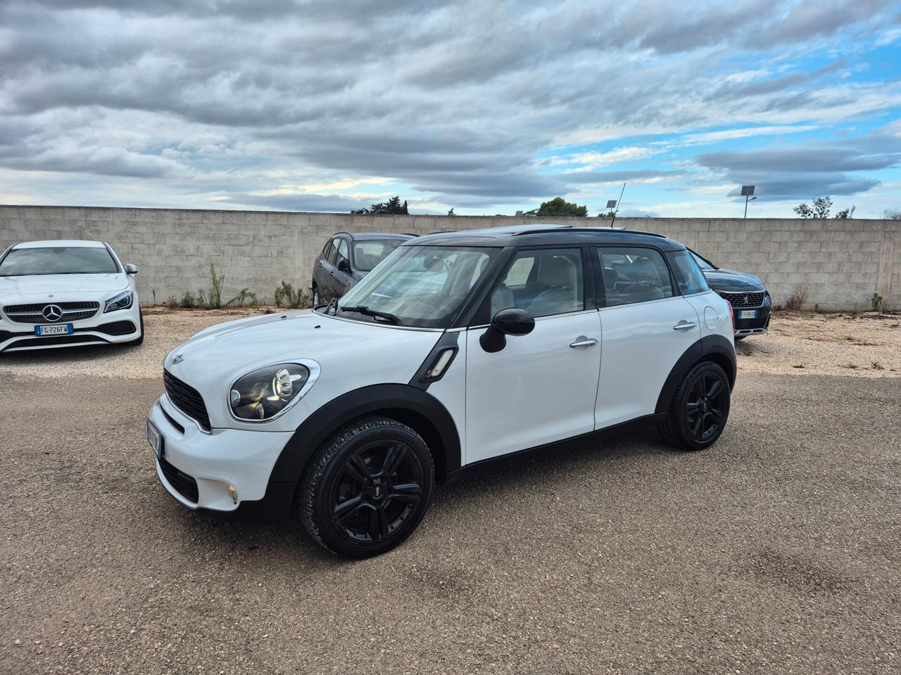 Mini Cooper SD Countryman Automatik tetto Garanzia