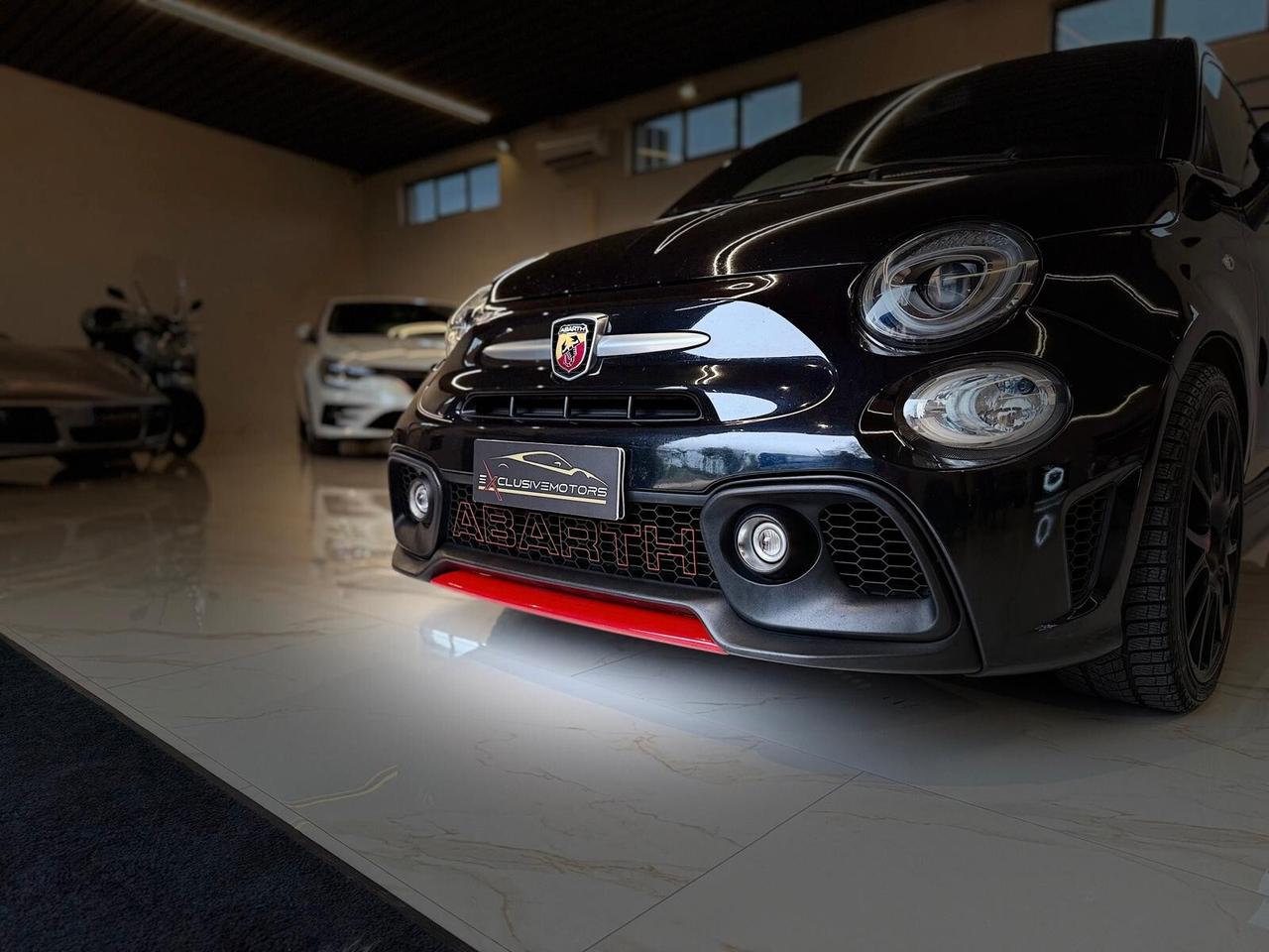 Abarth 595 1.4 Turbo T-Jet 160 CV Pista