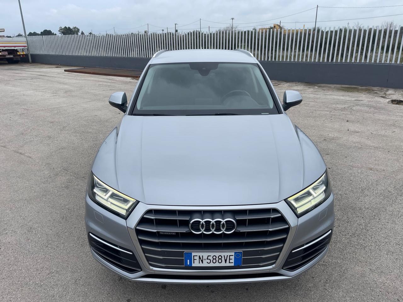 AUDI Q5 2.0 TDI 190CV QUATTRO SPORT FULL MATRIX 18