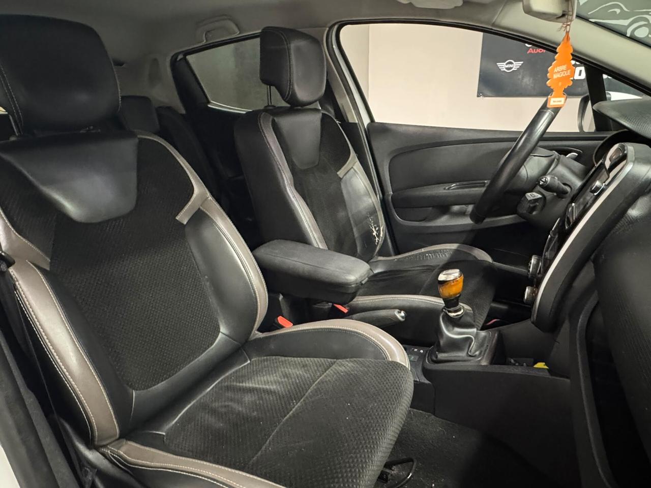 Renault Clio dCi 8V 75CV Start&Stop 5 porte Energy Life