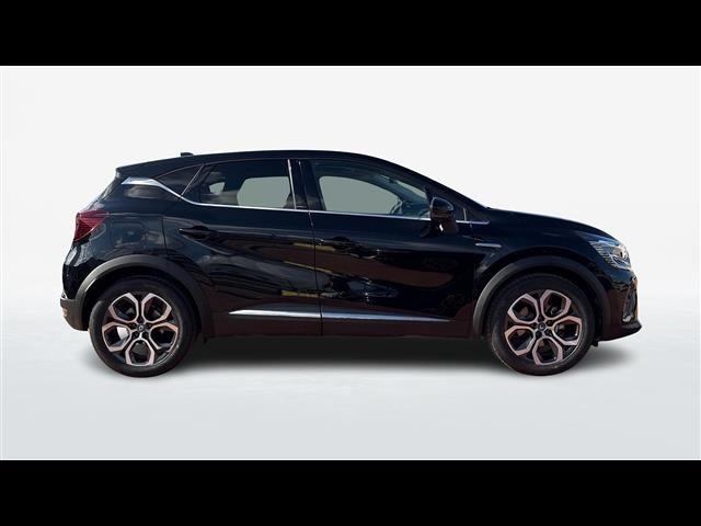 RENAULT Captur 1.6 E-Tech hybrid Intens 145cv auto