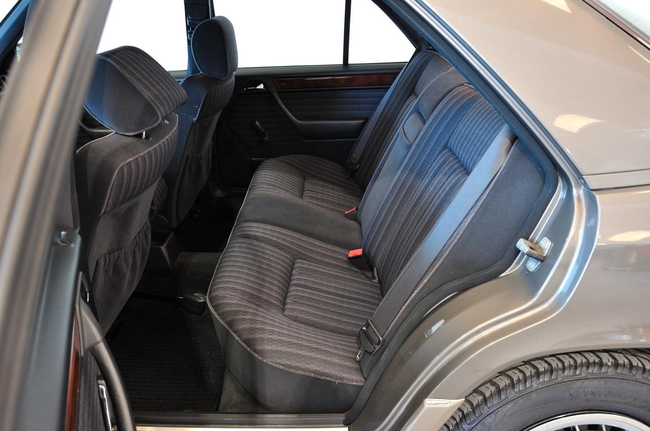 Mercedes-benz 200 E ASI + CRS clima funzionante