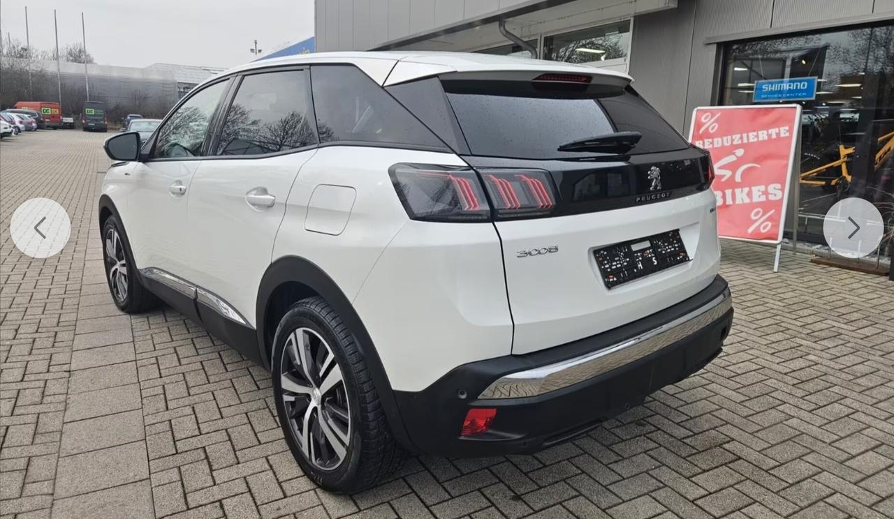 Peugeot 3008 Hybrid 225 e-EAT8 Allure
