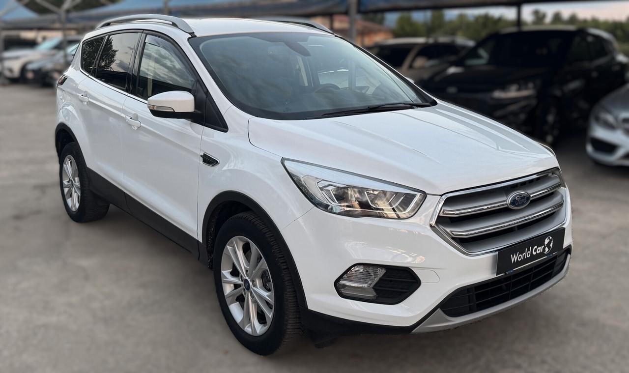 Ford Kuga 1.5 TDCI 120 CV S&S 2WD Powershift Titanium