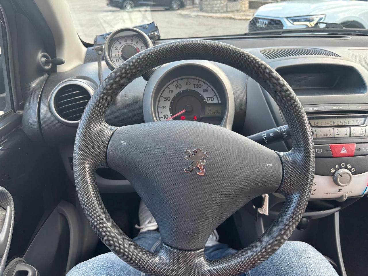 Peugeot 107 1.0 68CV 5p. Sweet Years